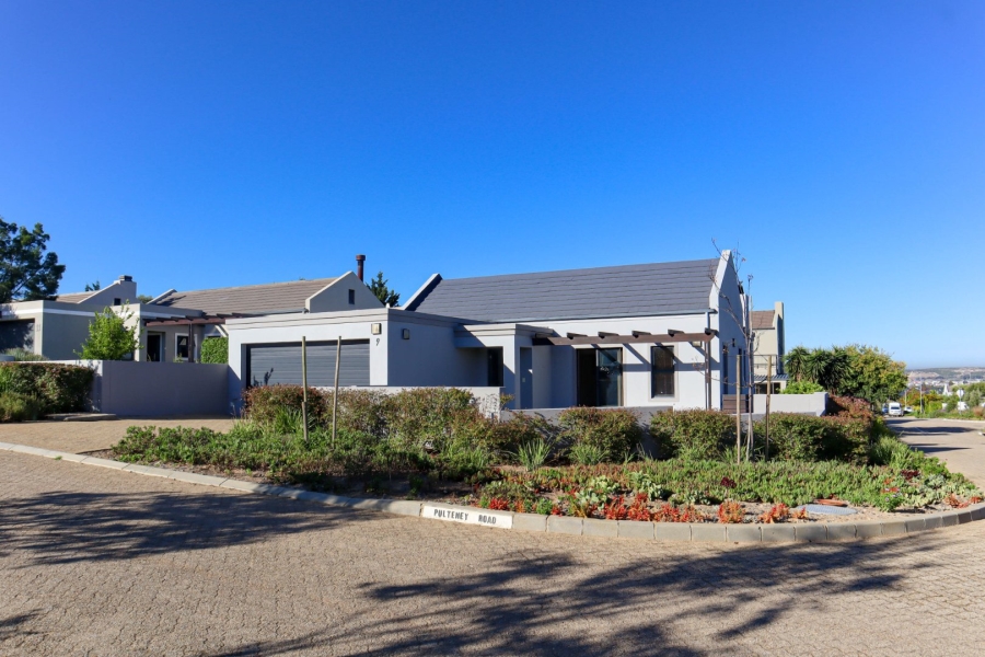 3 Bedroom Property for Sale in Croydon Western Cape